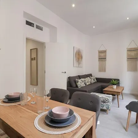 C93 - Trendy Two Bedrooms In Ollerias Málaga Exterior foto