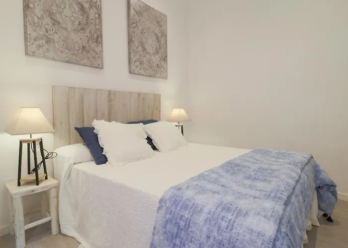 C93 - Trendy Two Bedrooms In Ollerias